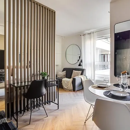 Nowoczesne Z Balkonem Modena - Serce Jezyc